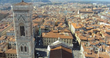 seltis apre a firenze