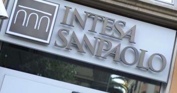 Intesa Sanpaolo assume Diplomati e Laureati